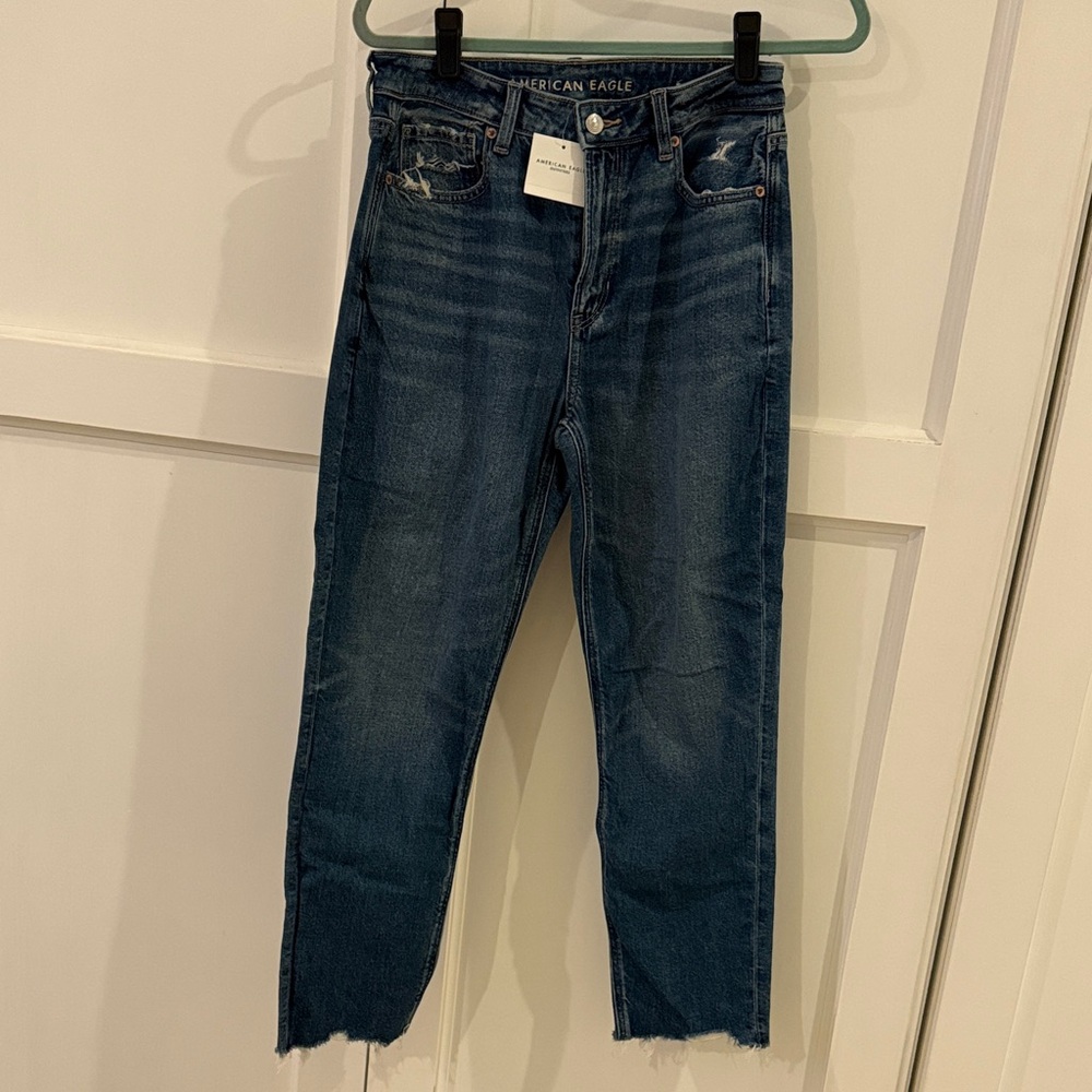 American Eagle Outfitters Jeans size 6 short